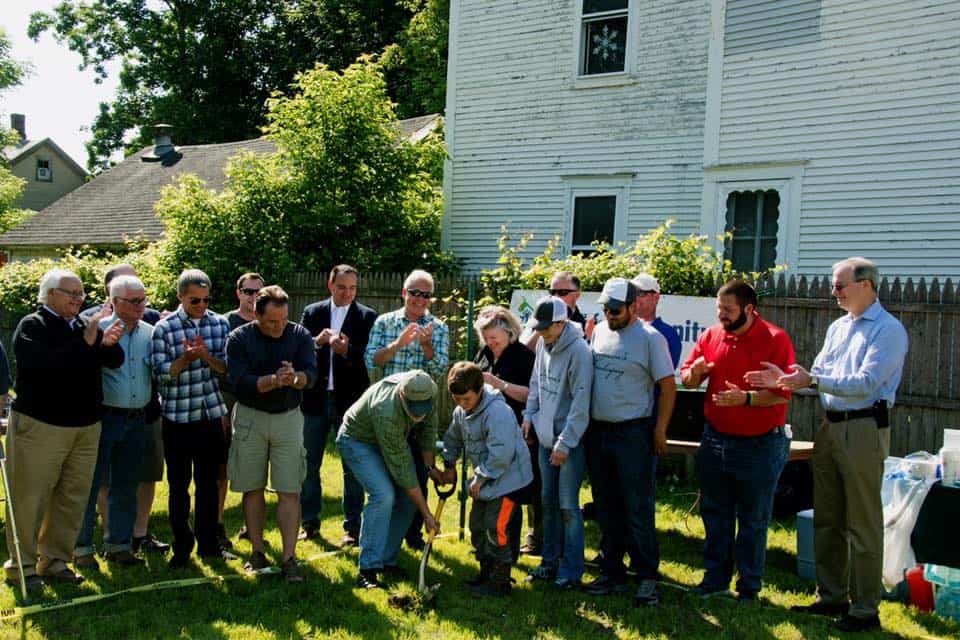 Habitat-Groundbreaking